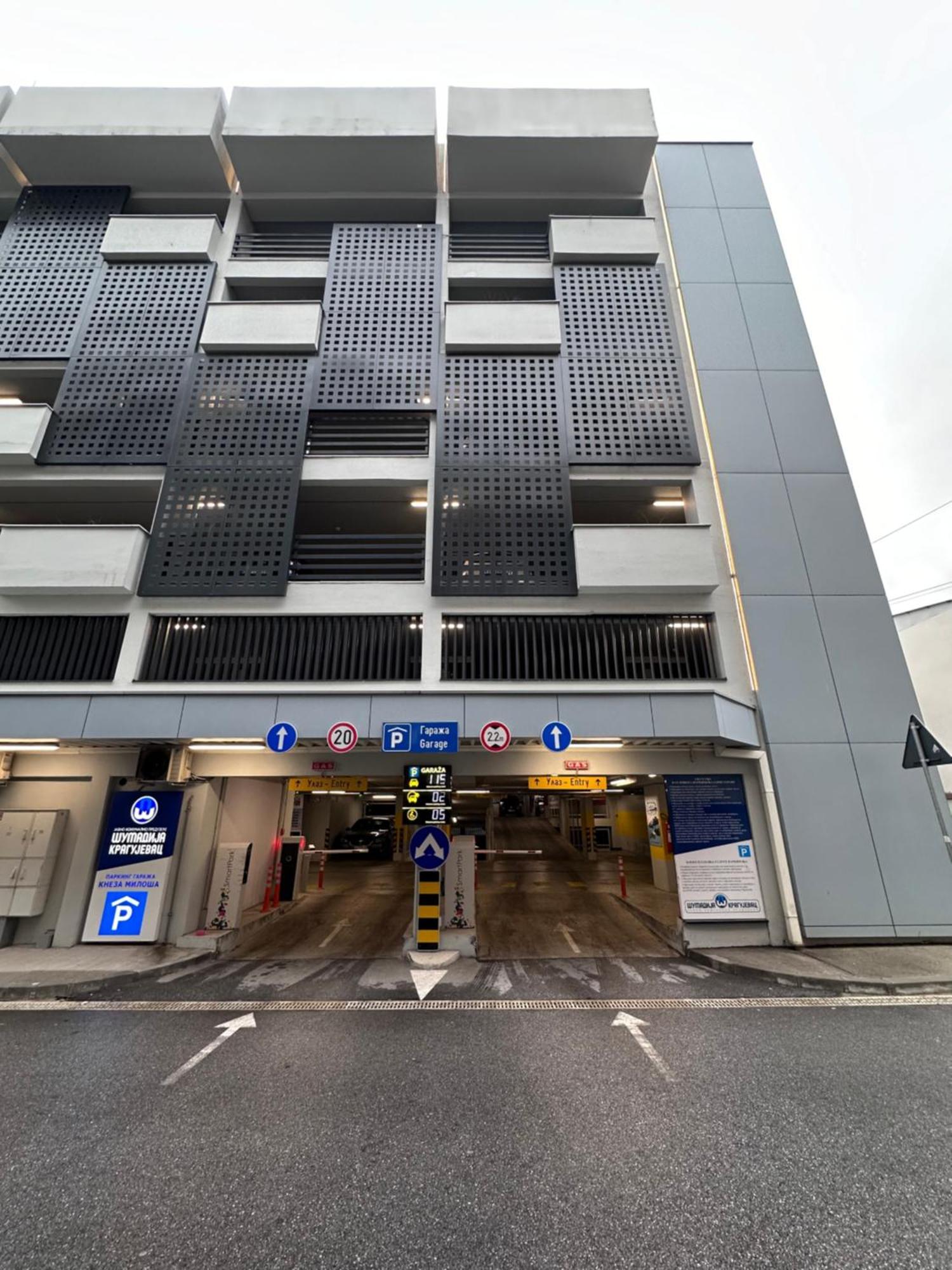 Zuma Lux Apartment